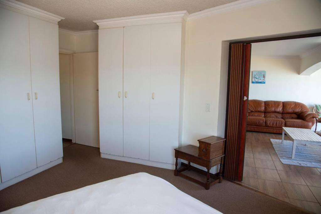 Appartement New Listing- 33 Laguna Grove On The Water Knysna