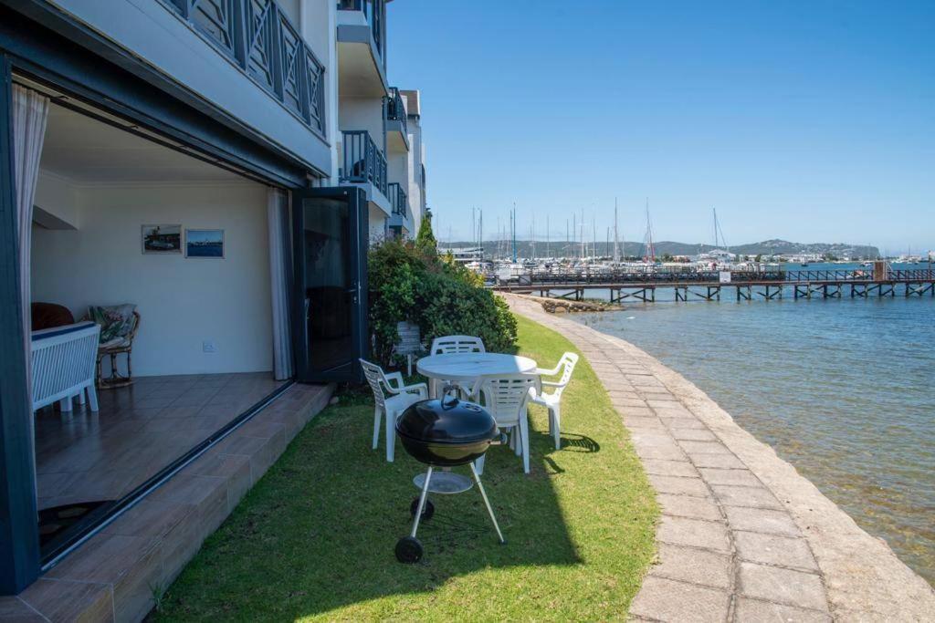 New Listing- 33 Laguna Grove On The Water Appartement